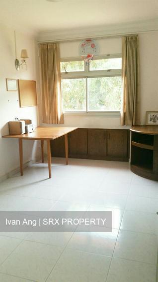 Blk 525 Choa Chu Kang Street 51 (Choa Chu Kang), HDB Executive #214212181